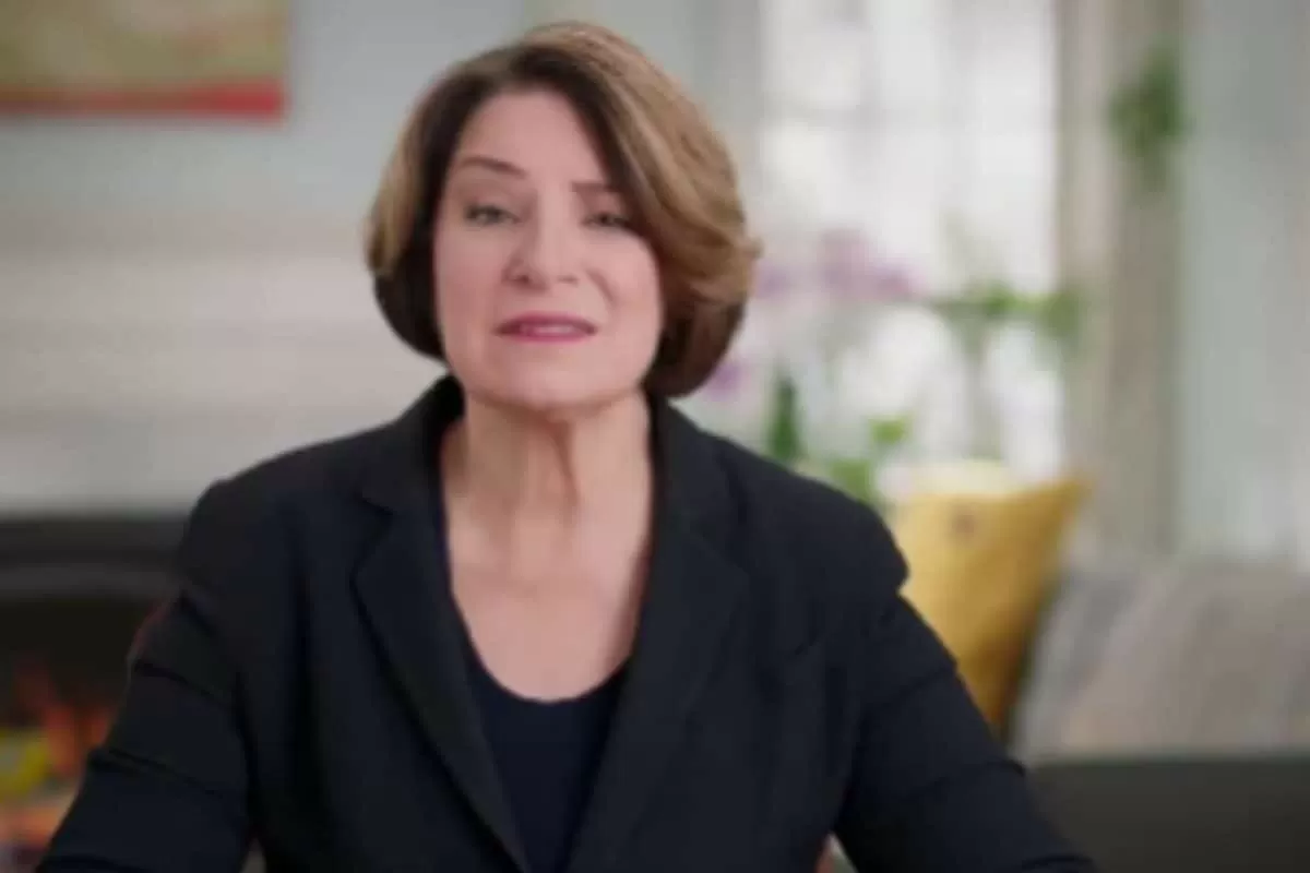 Amid Immigration Turmoil, Senator Amy Klobuchar Announces To Run For Minnesota Governor