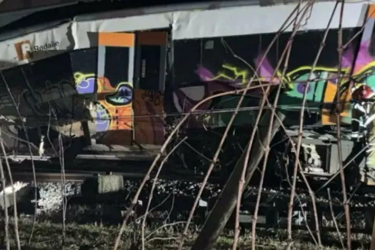 Passenger Train Derails In Barcelona Just 2 Days After Dozens Killed In High-Speed Collision