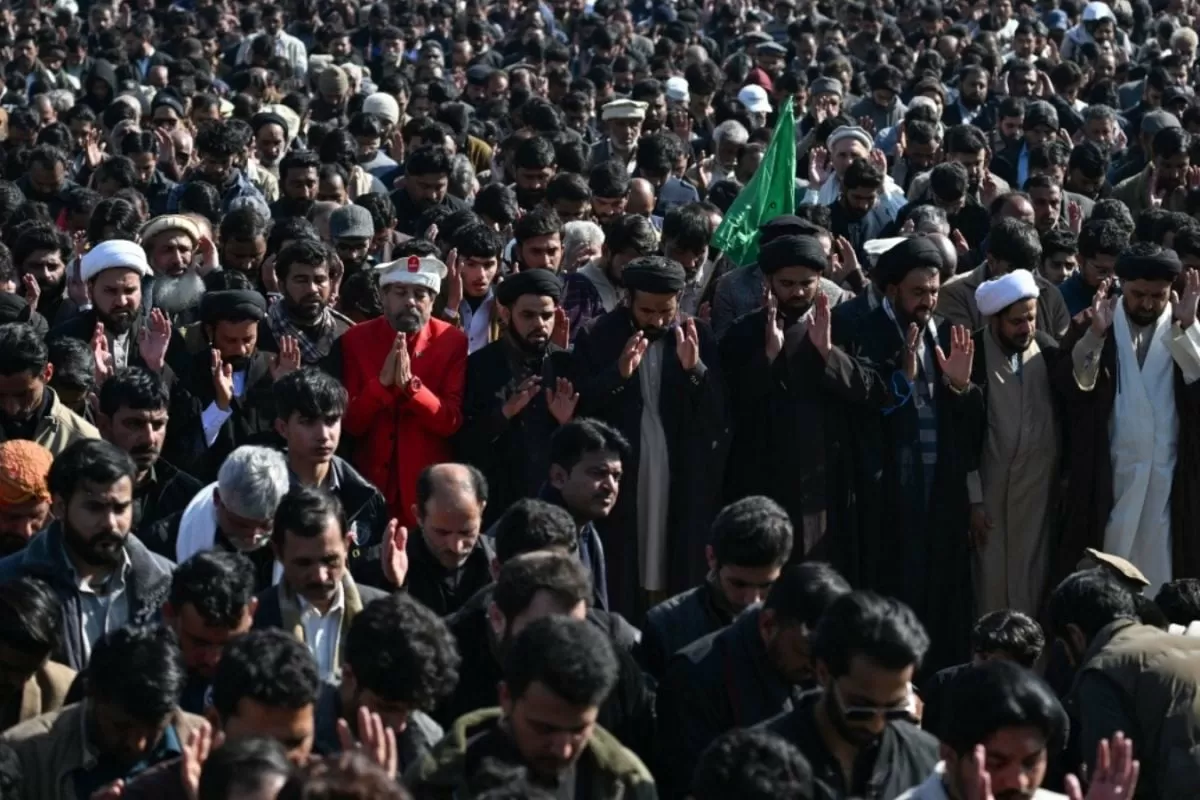 ISIS Claims Responsibility For Suicide Blast At Pakistan Mosque That Killed 31