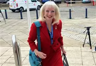 Leadership candidate emerges as new group dismissed as ‘dregs’ by Reform