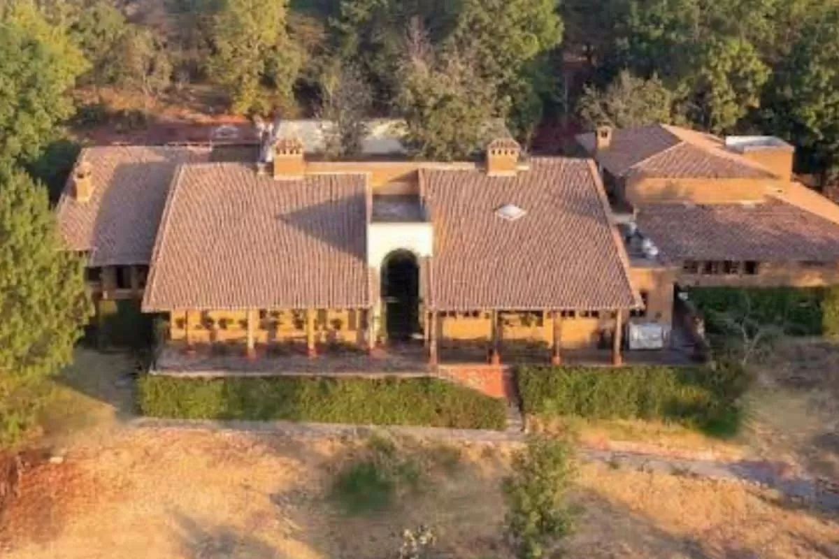 El Mencho's Luxury Hideout: How Mexican Drug Lords Blend Into Ecotourism Retreats, Beach Resorts