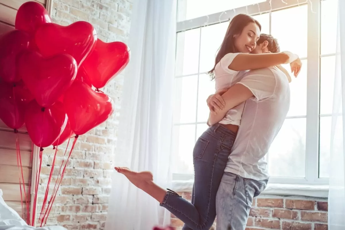 When Is Hug Day 2026? Date, History, Significance And Emotional Benefits Of Hugging Your Partner