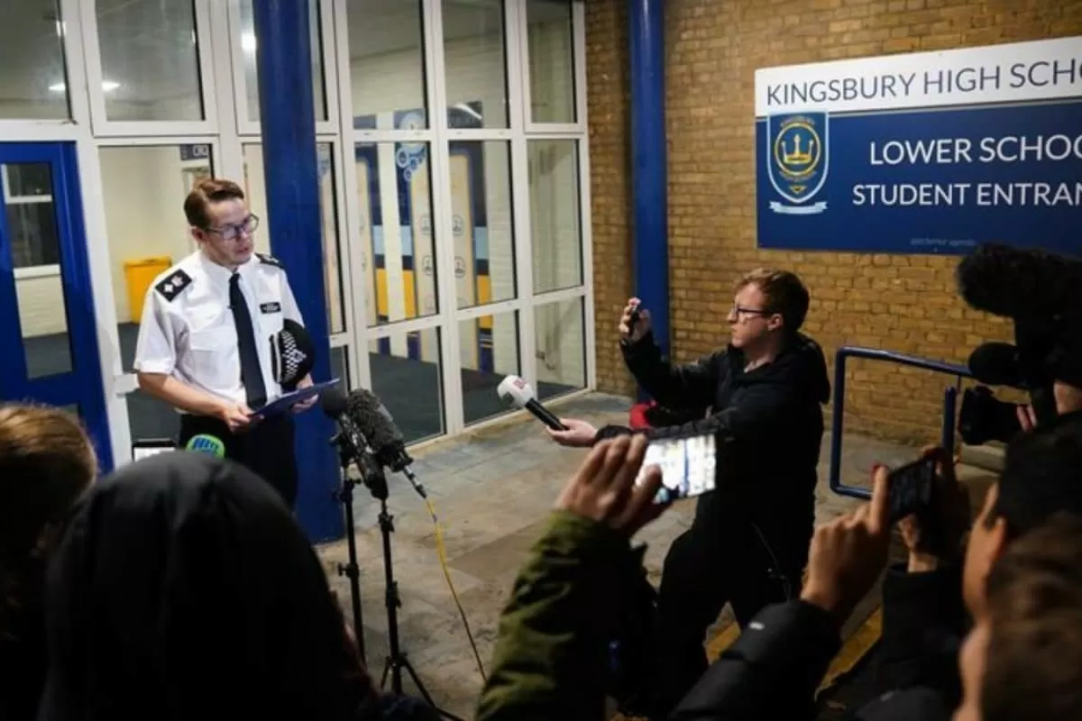 13-Year-Old Shouted ‘Allahu Akbar’ Before Stabbing 2 Classmates In London School, Probe Finds