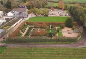 Plans for tasting rooms with stunning views over vineyard approved